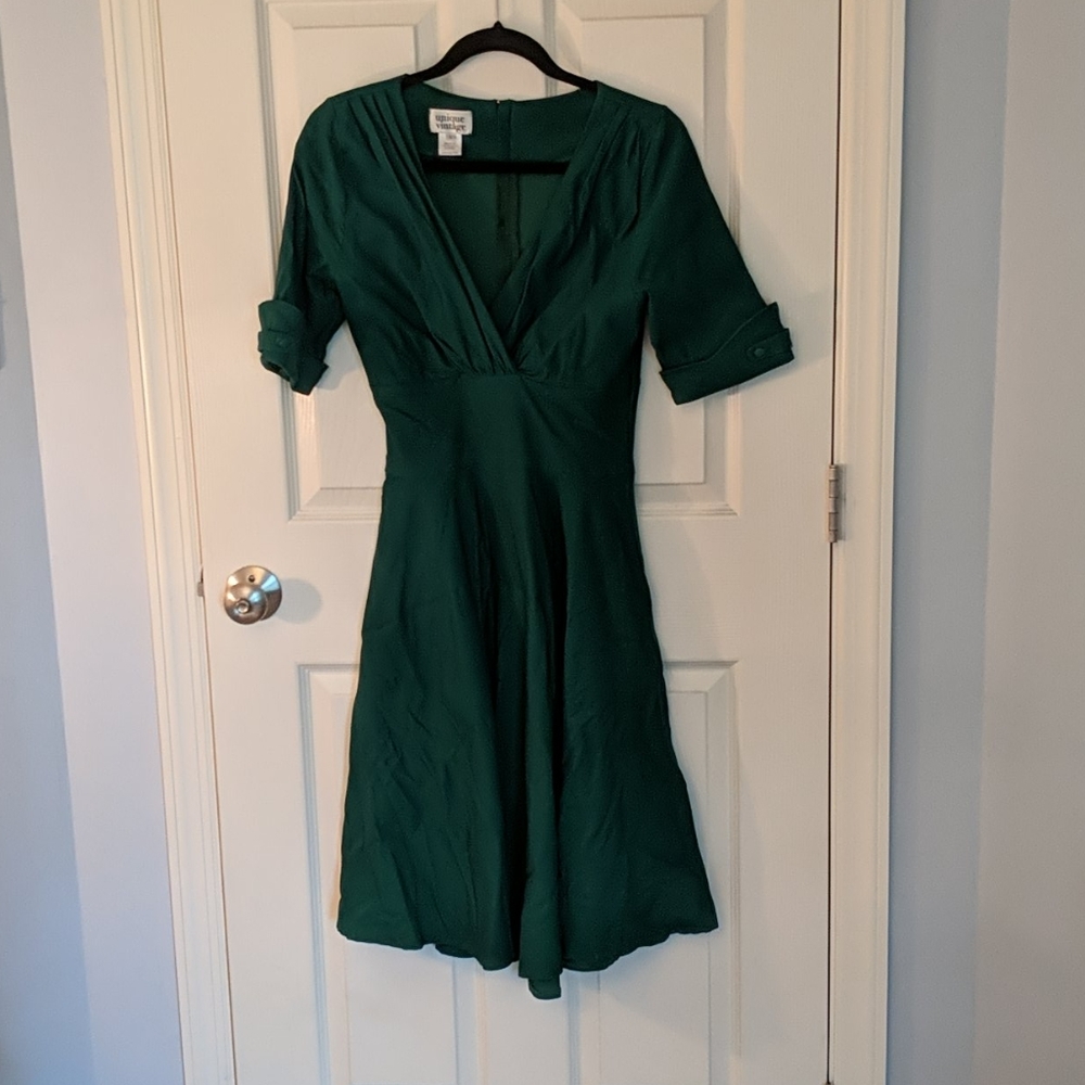 V neck dress
